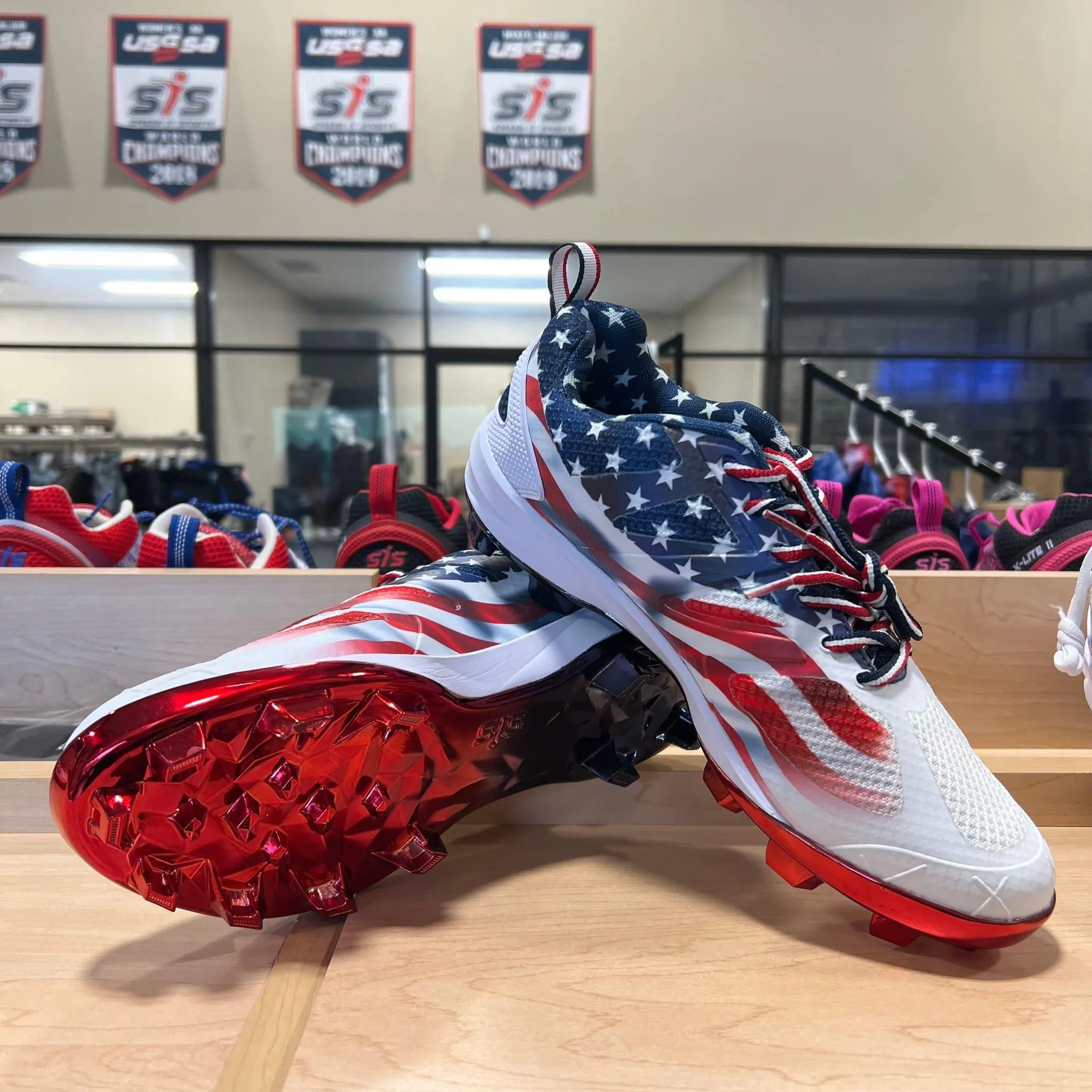 Smash It Sports X Lite Molded Cleat - USA Chrome